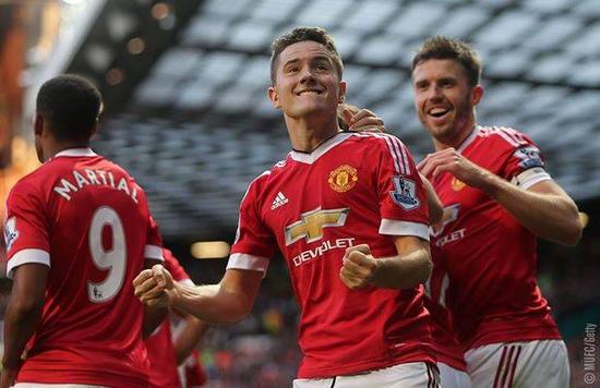 中的稳定性 中的稳定性